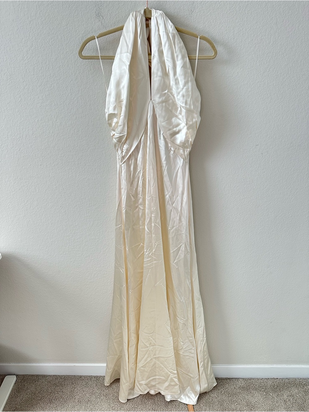 Reformation Veria 100% Silk Dress Ivory Maxi Dress Bridal SZ US 6 NWT - Picture 2 of 7